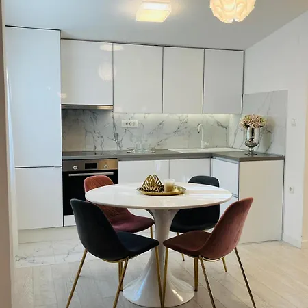 Lux Garden Luxury Apartamento *