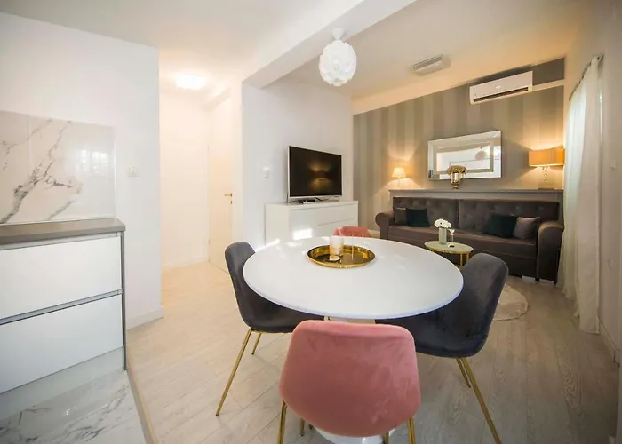 아파트 Lux Garden Luxury 스플리트